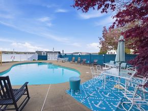 24 Holmes Ave, Kingston MA 02364