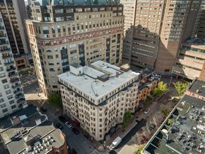 8 Garrison St 709, Boston MA 02116