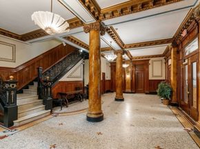 8 Garrison St 709, Boston MA 02116