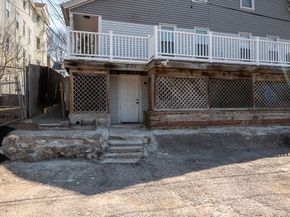 104 1/2 Rodney St, Worcester MA 01605