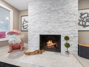 3 Old Brook Dr, Worcester MA 01609