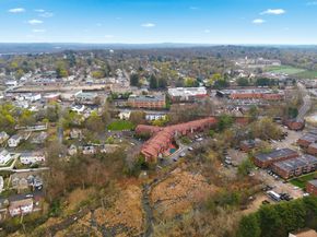 100 Rosemary Way 231, Needham MA 02494