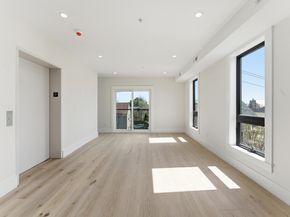 17 Holmes Street PH1, Quincy MA 02171