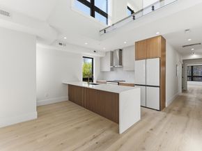 17 Holmes Street PH1, Quincy MA 02171
