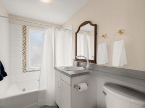 12 Andrews Street, Gloucester MA 01930
