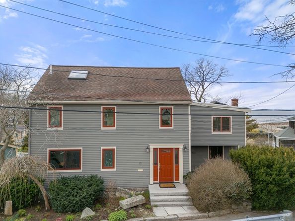 12 Andrews Street, Gloucester MA 01930