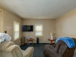 51 Reed Road, Shrewsbury MA 01545