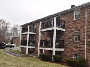 13 Walker Rd 12, North Andover MA 01845