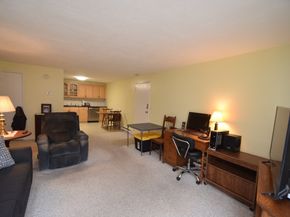 13 Walker Rd 12, North Andover MA 01845