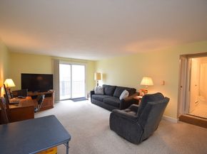 13 Walker Rd 12, North Andover MA 01845