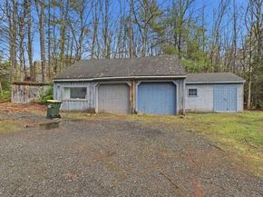 987 Patriots Road, Templeton MA 01468