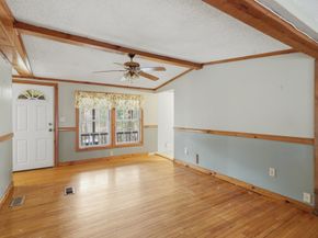 987 Patriots Road, Templeton MA 01468