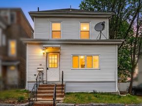 18 Clark St, Quincy MA 02171