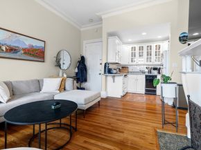 271 Dartmouth St 5H, Boston MA 02116