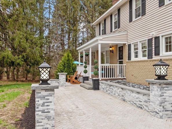 279 Redemption Rock Trl, Sterling MA 01564