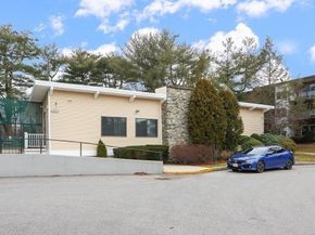 57 Broadlawn Park 14B, Boston MA 02132