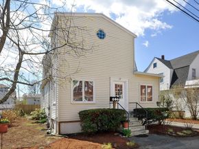 12 L Street, Hull MA 02045
