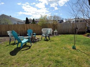 12 L Street, Hull MA 02045