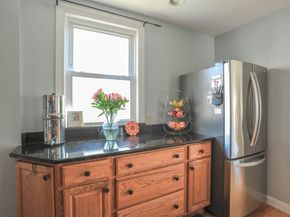 12 L Street, Hull MA 02045