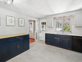 58 Minehan Ln, Marlborough MA 01752