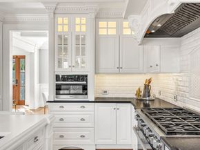48 Marshall Rd, Wellesley MA 02482