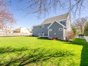 532 Lowell St, Lexington MA 02420