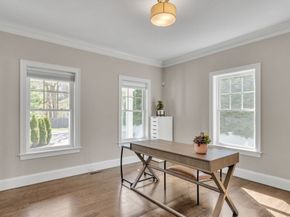 532 Lowell St, Lexington MA 02420