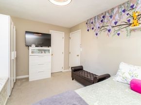 1075 Chestnut St 6, Newton MA 02464