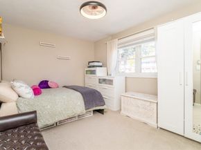 1075 Chestnut St 6, Newton MA 02464