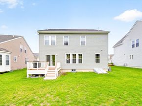 54 Cherry Ln 54, Hopkinton MA 01748