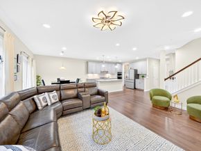 54 Cherry Ln 54, Hopkinton MA 01748