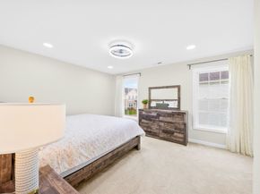 54 Cherry Ln 54, Hopkinton MA 01748