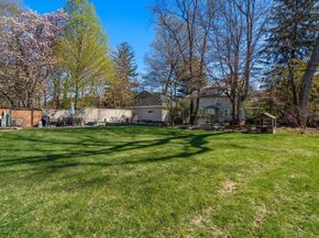 157 Babcock 2, Brookline MA 02446