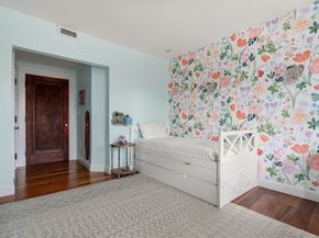 157 Babcock 2, Brookline MA 02446