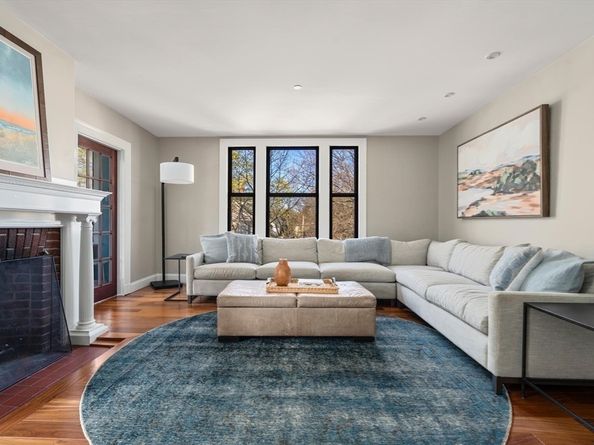 157 Babcock 2, Brookline MA 02446