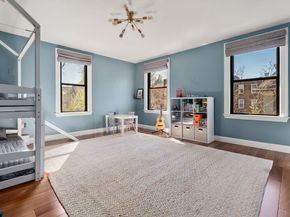 157 Babcock 2, Brookline MA 02446