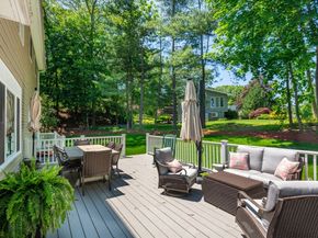 3 Paris Way, Woburn MA 01801