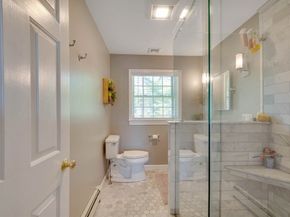 3 Paris Way, Woburn MA 01801