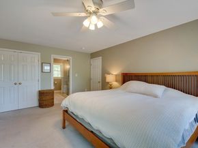 3 Paris Way, Woburn MA 01801