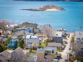 10 Fremont St, Gloucester MA 01930
