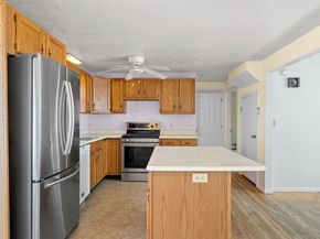 60 Nevada St, Marshfield MA 02050