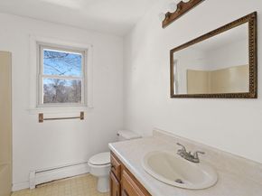 60 Nevada St, Marshfield MA 02050