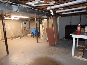 71 Rockefeller St, Randolph MA 02368