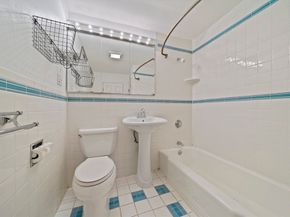 425 S Huntington Ave 8, Boston MA 02130