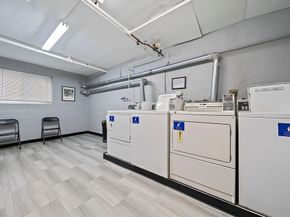425 S Huntington Ave 8, Boston MA 02130