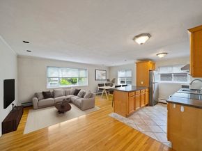 425 S Huntington Ave 8, Boston MA 02130