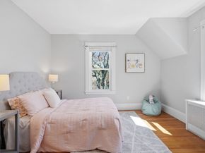 20 Pleasant St, Saugus MA 01906