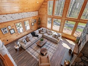 8 Barrett Rd, North Brookfield MA 01535