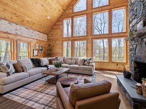 8 Barrett Rd, North Brookfield MA 01535