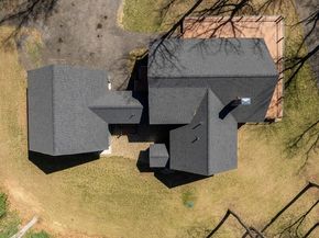 8 Barrett Rd, North Brookfield MA 01535